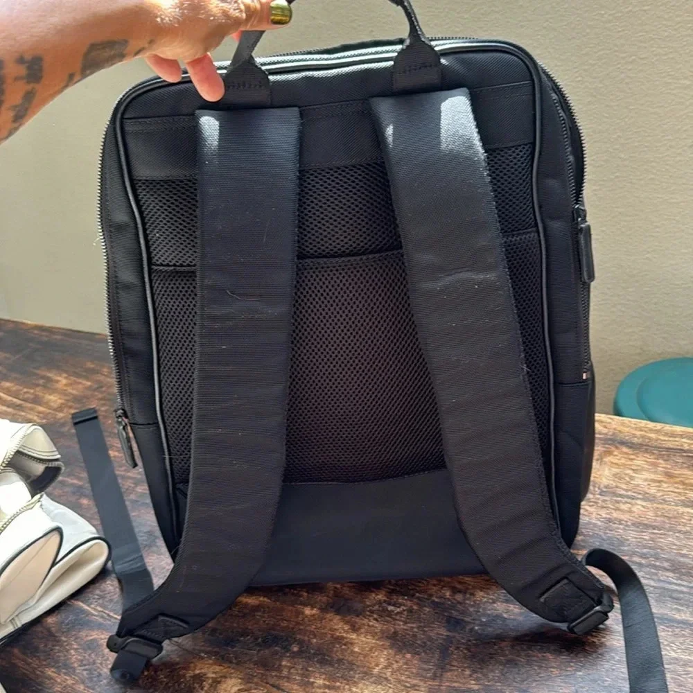 toppu black backpack